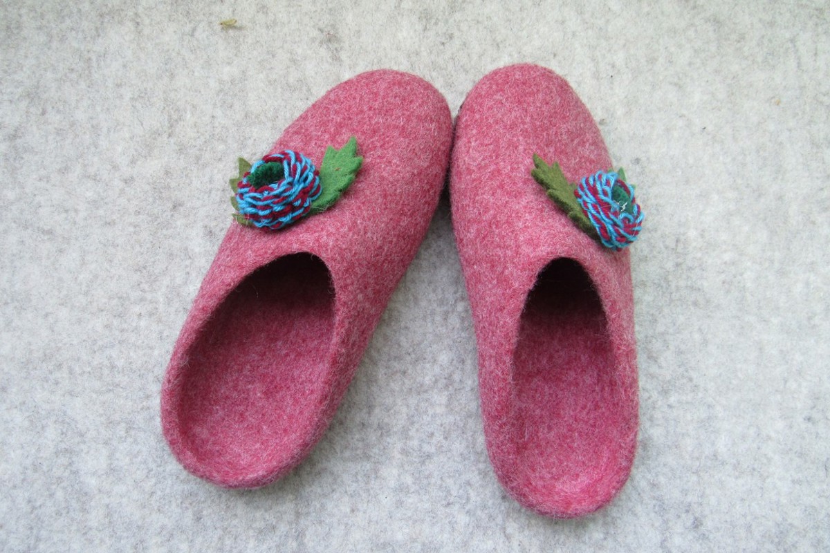 Indoor Shoes Felt Products from Nepal